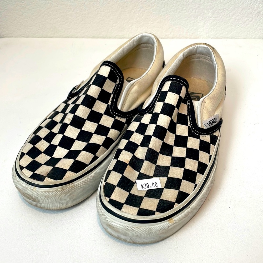 Vans slip ons checker pattern. Men US 4.5, Women US 6